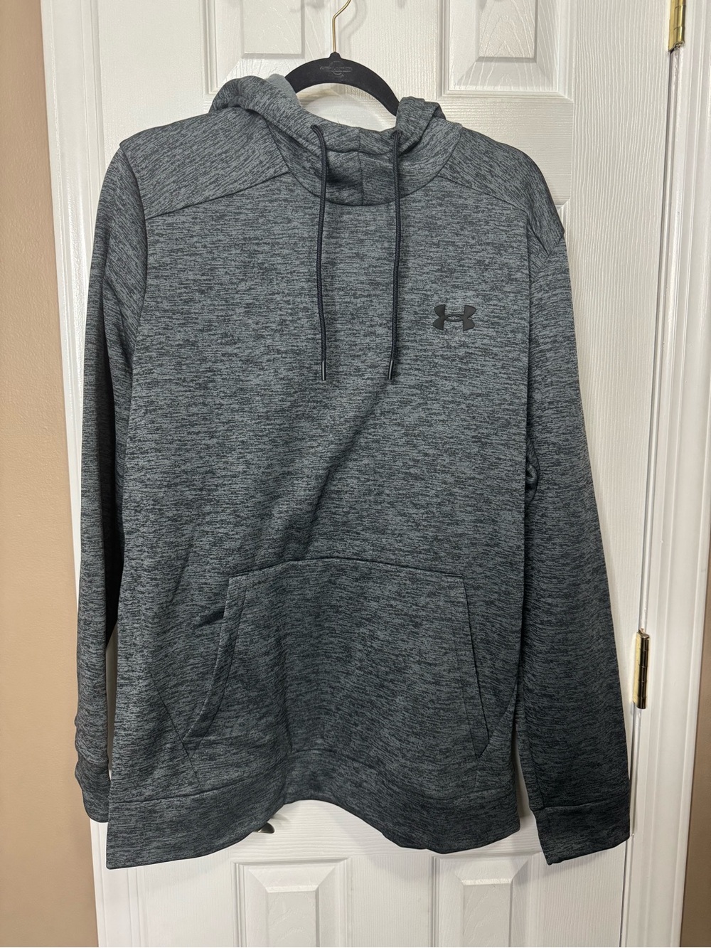 Under Armour Men's Heather Charcoal Pullover Hoodie